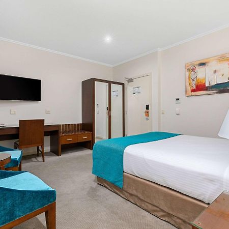 Quality Hotel Regent Рокхемптън Екстериор снимка