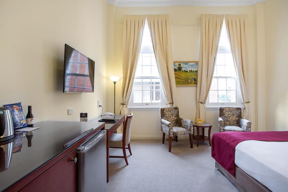 Quality Hotel Regent Рокхемптън Екстериор снимка