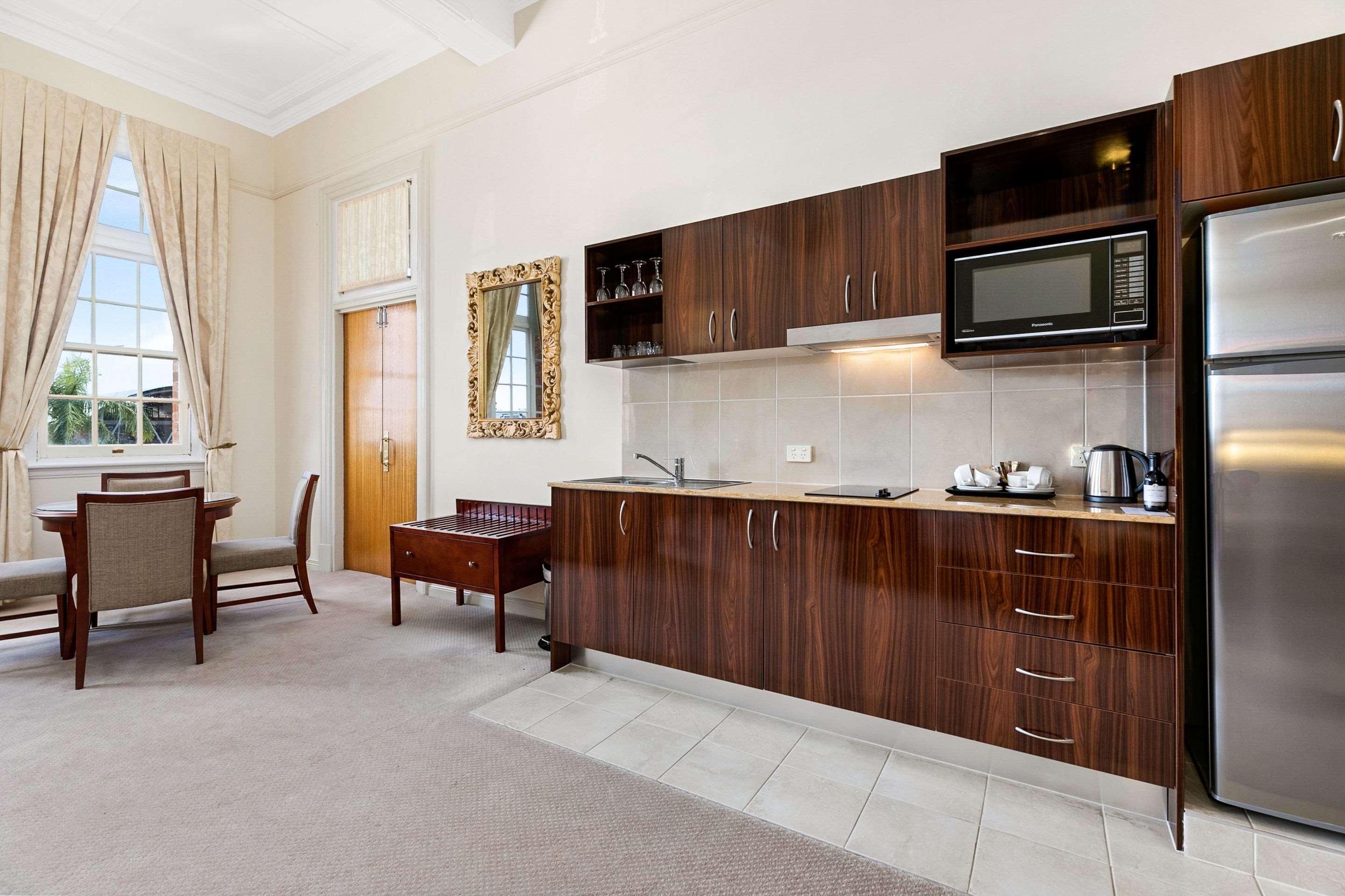 Quality Hotel Regent Рокхемптън Екстериор снимка
