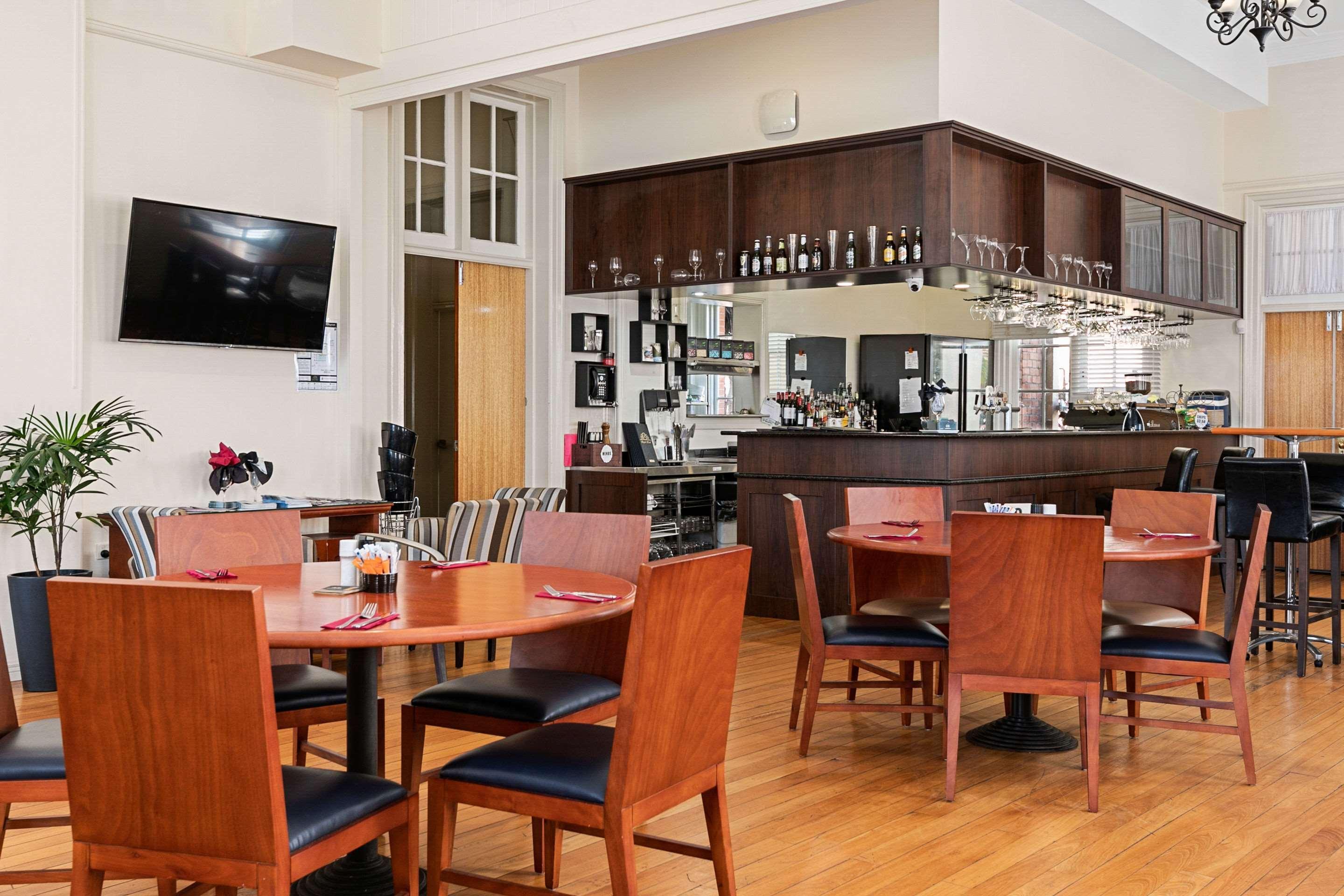 Quality Hotel Regent Рокхемптън Екстериор снимка